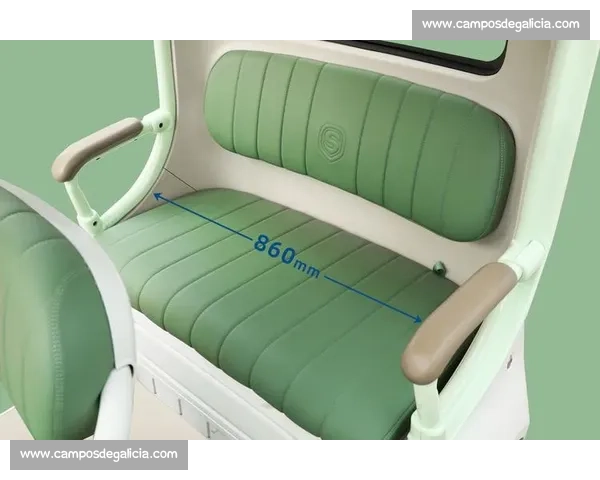 倒车技巧大比拼挑战赛 谁能在狭窄空间中精准倒退赢得胜利