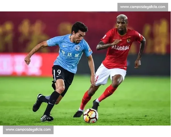 恒大今晚关键比赛结果揭晓 球迷期待激烈对决背后精彩瞬间